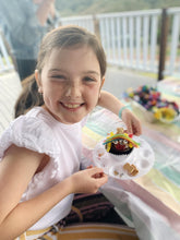 Load image into Gallery viewer, Cupcake decorating - Kiddies Party options