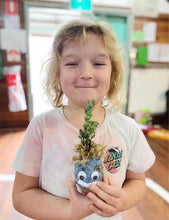 Load image into Gallery viewer, Tweens Kokedama Creations - 9th October 2024
